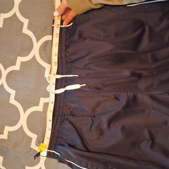 Athletic pants - Picture 5 of 6